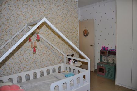 Casa à venda com 185m², 4 quartos e 3 vagasDetalhe - Quarto 02