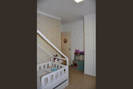 Casa à venda com 185m², 4 quartos e 3 vagasDetalhe - Quarto 02