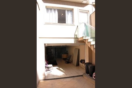 Casa à venda com 185m², 4 quartos e 3 vagasDetalhe - Garagem