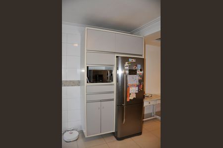 Casa à venda com 185m², 4 quartos e 3 vagasDetalhe - Cozinha