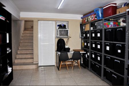 Casa à venda com 185m², 4 quartos e 3 vagasDetalhe - Garagem
