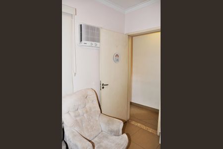 Casa à venda com 185m², 4 quartos e 3 vagasDetalhe - Quarto 03