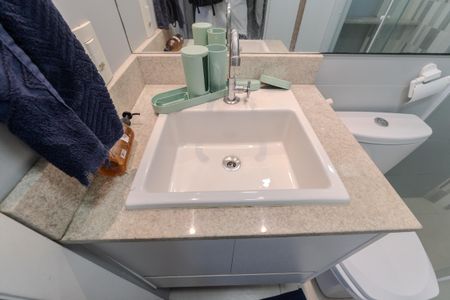 Banheiro de apartamento à venda com 1 quarto, 30m² em Bela Vista, São Paulo