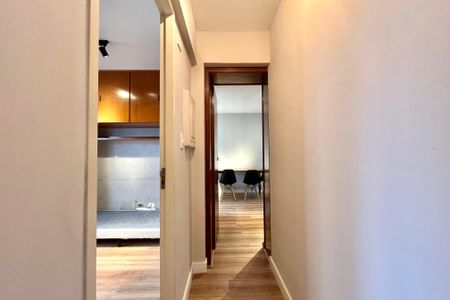 Apartamento para alugar com 54m², 2 quartos e 1 vagaCorredor