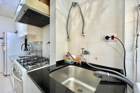 Apartamento para alugar com 54m², 2 quartos e 1 vagaÁrea de Serviço