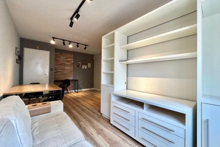 Sala de apartamento para alugar com 2 quartos, 54m² em Parque Imperial, São Paulo