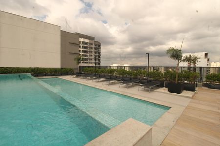 Apartamento para alugar com 35m², 1 quarto e sem vagaÁrea comum - Piscina
