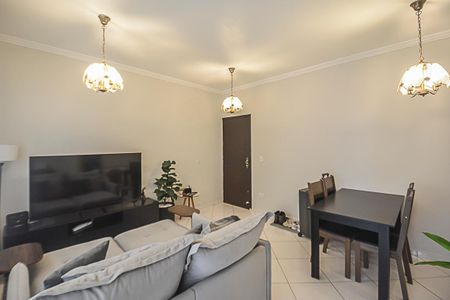 Apartamento à venda com 70m², 2 quartos e 1 vagaSala