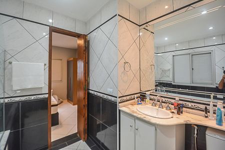 Apartamento à venda com 70m², 2 quartos e 1 vagaBanheiro da Suíte