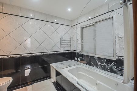 Apartamento à venda com 70m², 2 quartos e 1 vagaBanheiro da Suíte