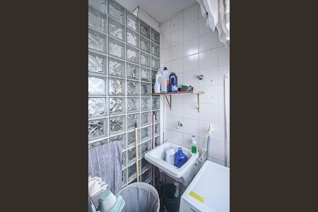 Apartamento à venda com 70m², 2 quartos e 1 vagaÁrea de Serviço