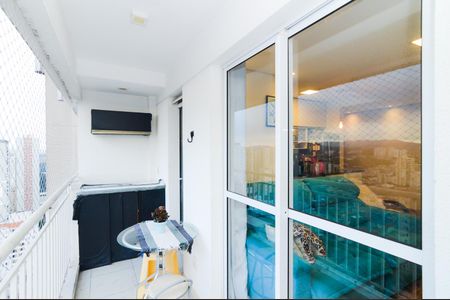 Varanda da Sala de apartamento à venda com 2 quartos, 53m² em Picanço, Guarulhos