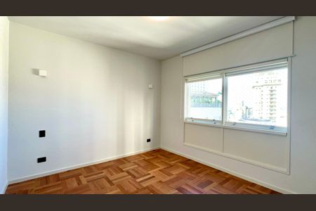 Apartamento para alugar com 182m², 3 quartos e 1 vagaSuite