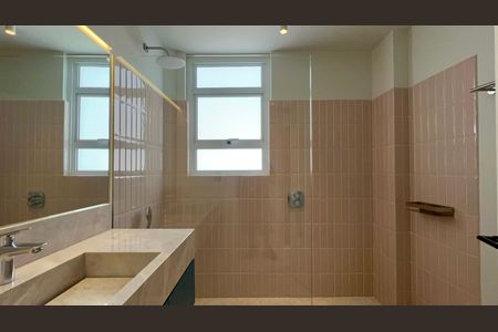 Apartamento para alugar com 182m², 3 quartos e 1 vagaBanheiro