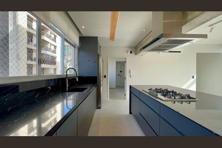 Apartamento para alugar com 182m², 3 quartos e 1 vagaCozinha
