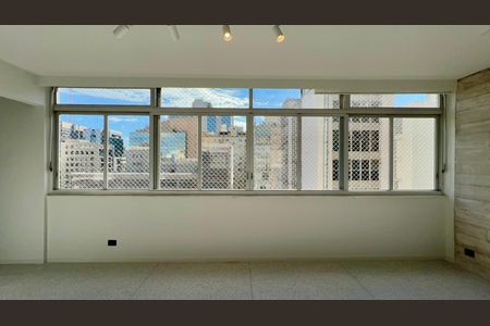 Apartamento para alugar com 182m², 3 quartos e 1 vagaSala