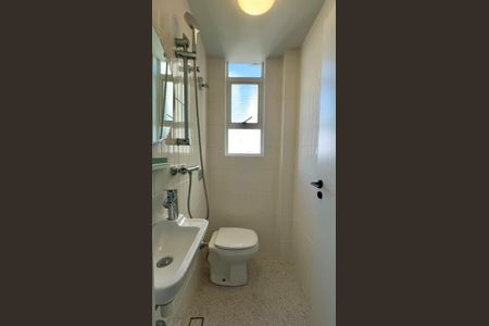 Apartamento para alugar com 182m², 3 quartos e 1 vagaBanheiro de serviço