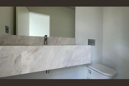 Apartamento para alugar com 182m², 3 quartos e 1 vagaLavabo