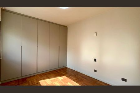 Apartamento para alugar com 182m², 3 quartos e 1 vagaQuarto 2