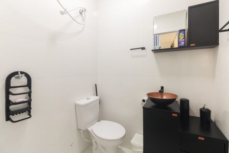 Studio para alugar com 20m², 1 quarto e sem vaga Studio para alugar com 20m², 1 quarto e sem vagaBanheiro