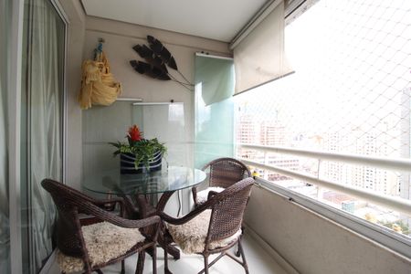 Varanda de apartamento para alugar com 4 quartos, 104m² em Planalto Paulista, São Paulo