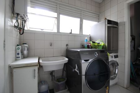 Apartamento para alugar com 104m², 4 quartos e 3 vagasCozinha e Área de Serviço