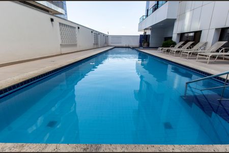 Apartamento à venda com 27m², 1 quarto e 1 vagaPiscina