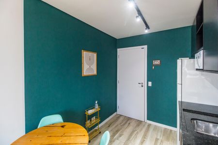 Apartamento à venda com 27m², 1 quarto e 1 vaga Apartamento à venda com 27m², 1 quarto e 1 vagaCozinha