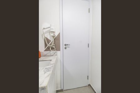 Apartamento à venda com 27m², 1 quarto e 1 vaga Apartamento à venda com 27m², 1 quarto e 1 vagaBanheiro da Suíte