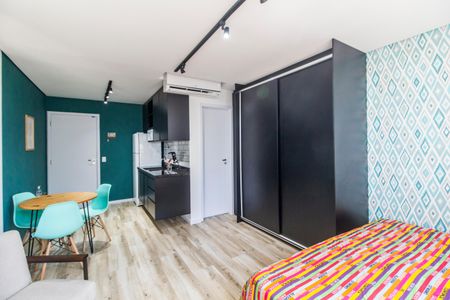 Apartamento à venda com 27m², 1 quarto e 1 vaga Apartamento à venda com 27m², 1 quarto e 1 vagaSuíte