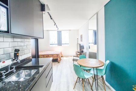 Apartamento à venda com 27m², 1 quarto e 1 vaga Apartamento à venda com 27m², 1 quarto e 1 vagaCozinha