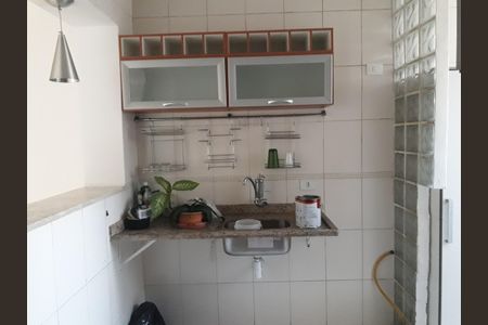 Apartamento para alugar com 67m², 2 quartos e 1 vagaÁrea de serviço