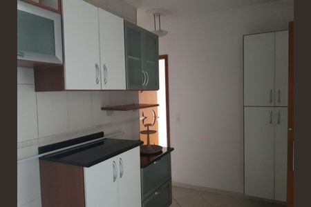Apartamento para alugar com 67m², 2 quartos e 1 vagaCozinha