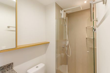 Apartamento para alugar com 26m², 1 quarto e sem vaga Apartamento para alugar com 26m², 1 quarto e sem vagaBanheiro da Suíte