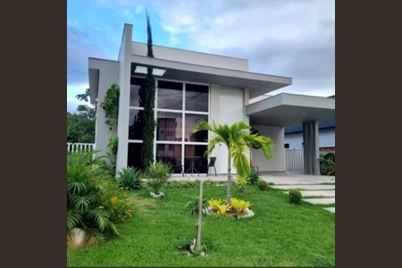 Casa de condomínio para alugar com 195m², 3 quartos e 3 vagasFachada