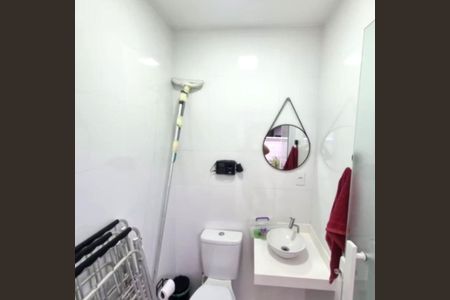 Banheiro de casa de condomínio para alugar com 3 quartos, 195m² em Caxito Pequeno, Maricá