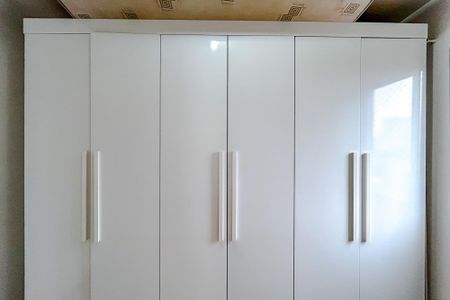 Apartamento para alugar com 42m², 2 quartos e 1 vagaQuarto 1 - Armários
