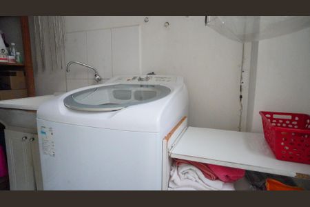 Apartamento à venda com 92m², 2 quartos e 1 vaga Apartamento à venda com 92m², 2 quartos e 1 vagaÁrea de Serviço