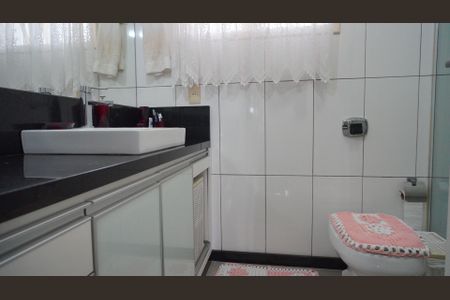 Apartamento à venda com 92m², 2 quartos e 1 vaga Apartamento à venda com 92m², 2 quartos e 1 vagaBanheiro 2