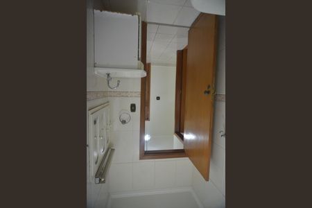 Casa para alugar com 290m², 3 quartos e 5 vagasBanheiro da Suíte 2