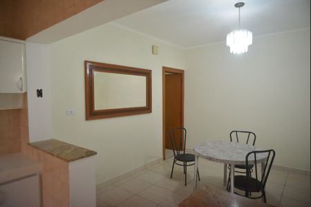 Casa para alugar com 290m², 3 quartos e 5 vagasCozinha