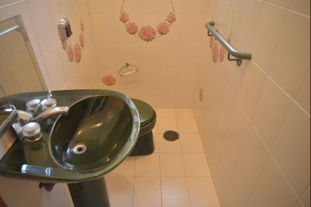 Casa para alugar com 290m², 3 quartos e 5 vagasLavabo