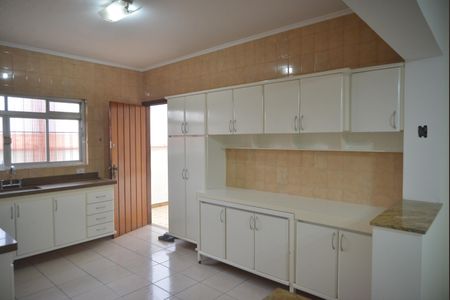 Casa para alugar com 290m², 3 quartos e 5 vagasCozinha