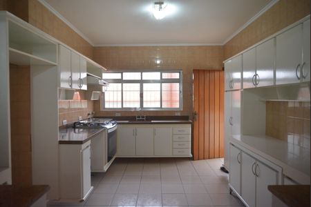 Casa para alugar com 290m², 3 quartos e 5 vagasCozinha