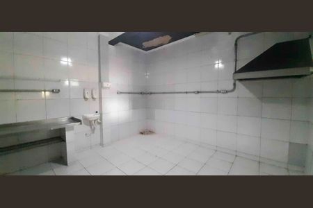Cozinha Industrial de casa à venda com 2 quartos, 235m² em Vila Yolanda, Osasco