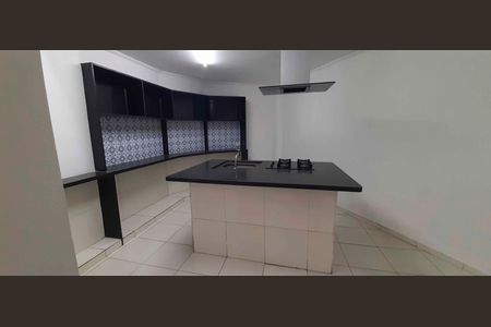 Cozinha de casa à venda com 2 quartos, 235m² em Vila Yolanda, Osasco