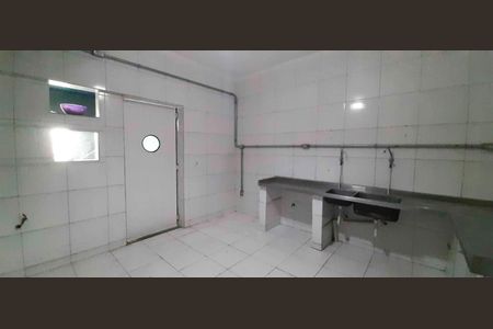 Casa à venda com 2 quartos, 235m² em Vila Yolanda, Osasco