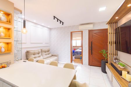Casa à venda com 2 quartos, 55m² em Olaria, Canoas