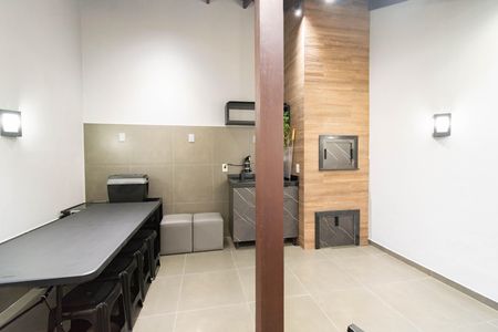Casa à venda com 55m², 2 quartos e 1 vaga