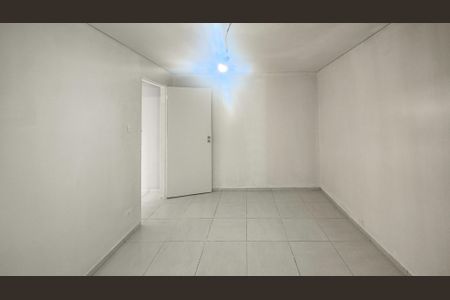 Casa para alugar com 60m², 1 quarto e 1 vaga Casa para alugar com 60m², 1 quarto e 1 vagaQuarto